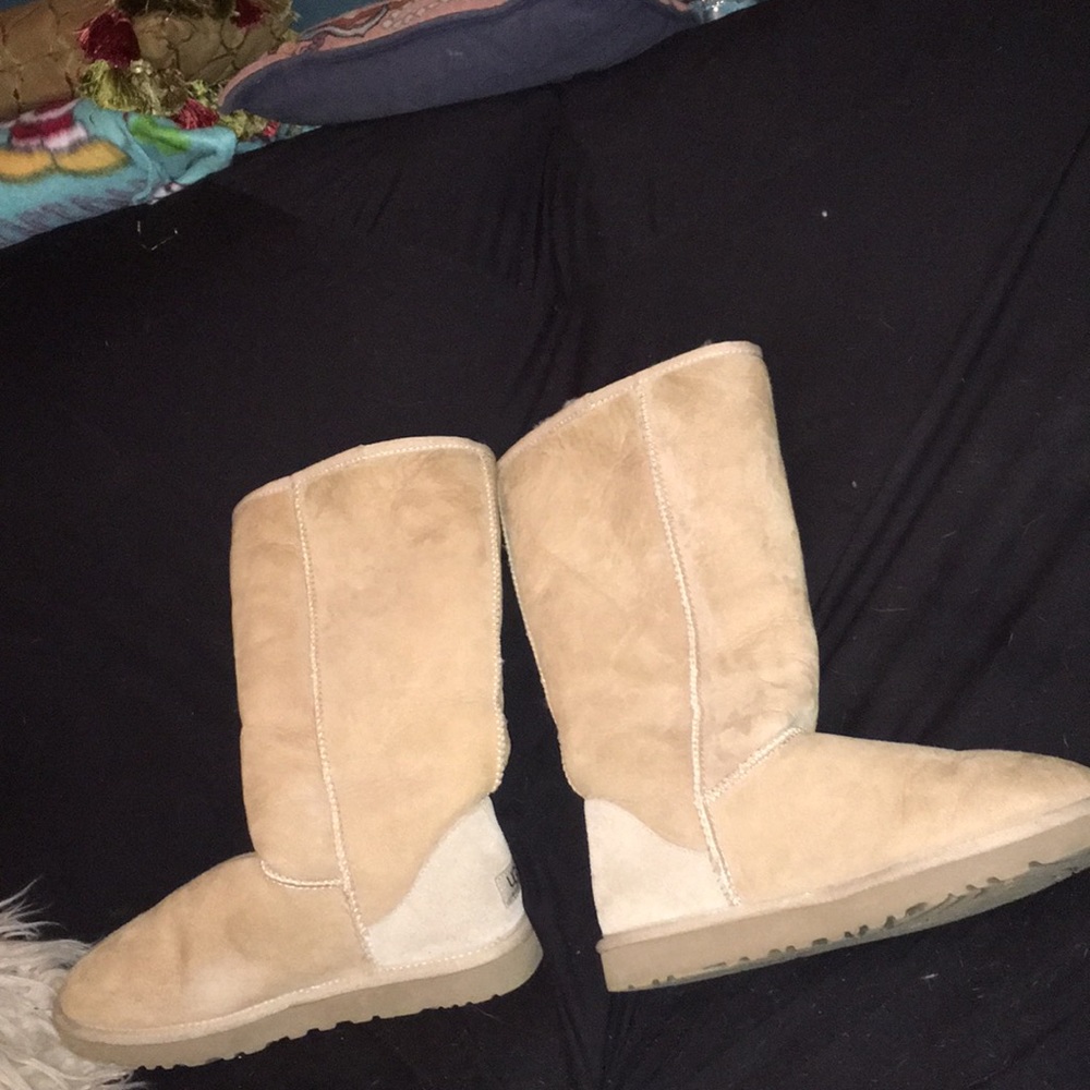 Never worn tall ugg boots
